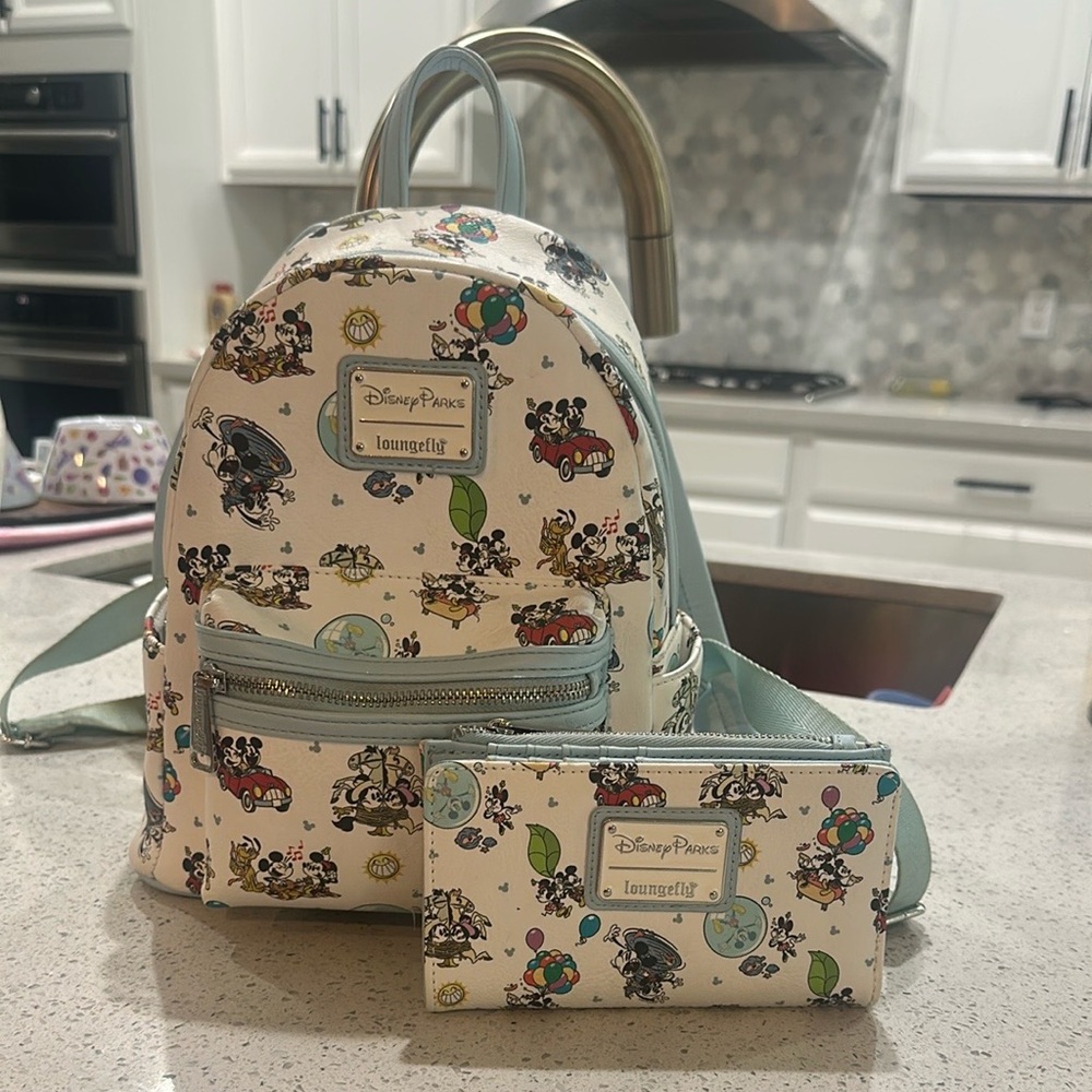 Disney matching loungefly wallet and backpack